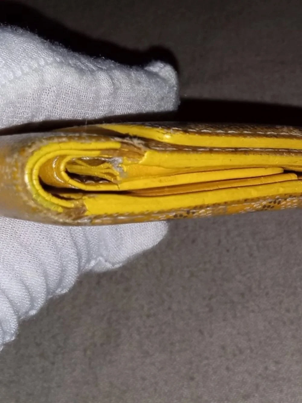 Goyard Yellow wallet-Authentic